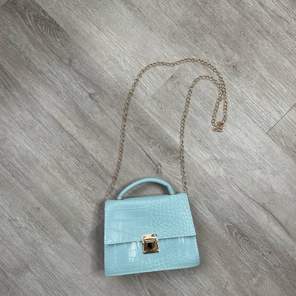 Purse - Picture 1 of 2